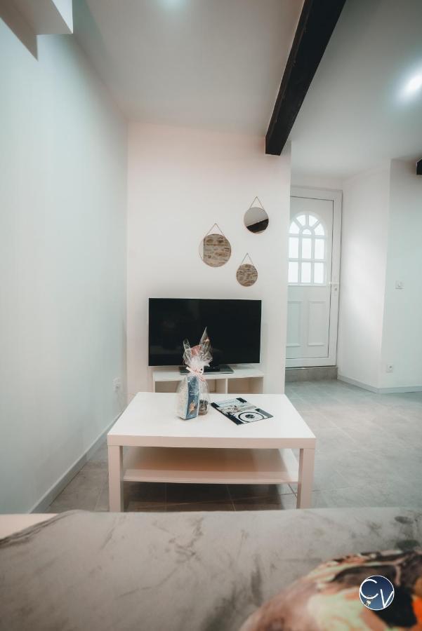 Appartement Neuf Et Moderne Dans Le Centre Ville Bagnols-sur-Cèze Екстериор снимка